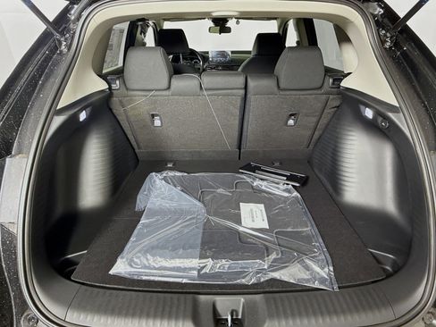 New 2026 Honda HR-V LX image 31
