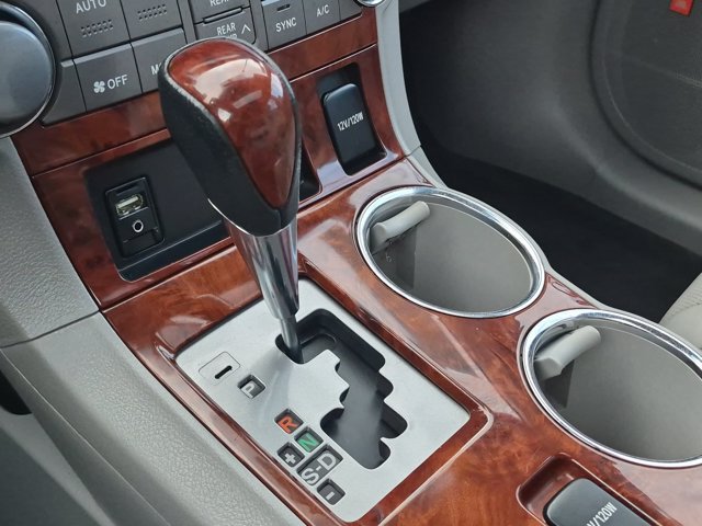 Used 2012 Toyota Highlander Limited w/ Protection Pkg AWD/4WD image 12
