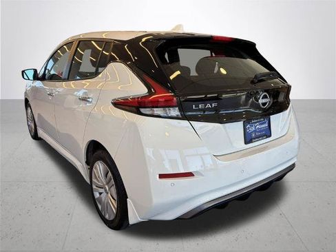 Certified 2024 Nissan Leaf S FWD image 8