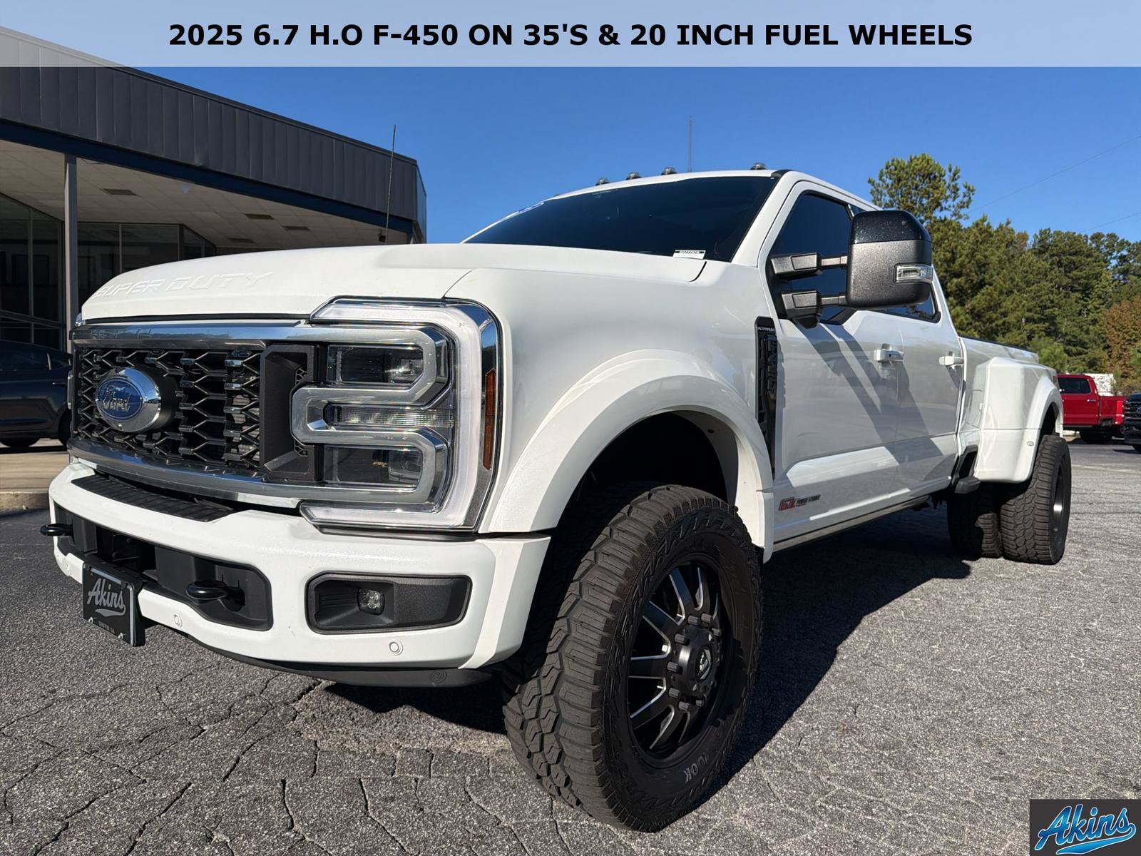Used 2025 Ford F450 Platinum w/ FX4 Off-Road Package AWD/4WD image 1