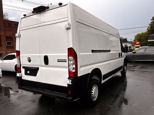 Used 2025 RAM ProMaster 2500 w/ Convenience Group FWD image 5