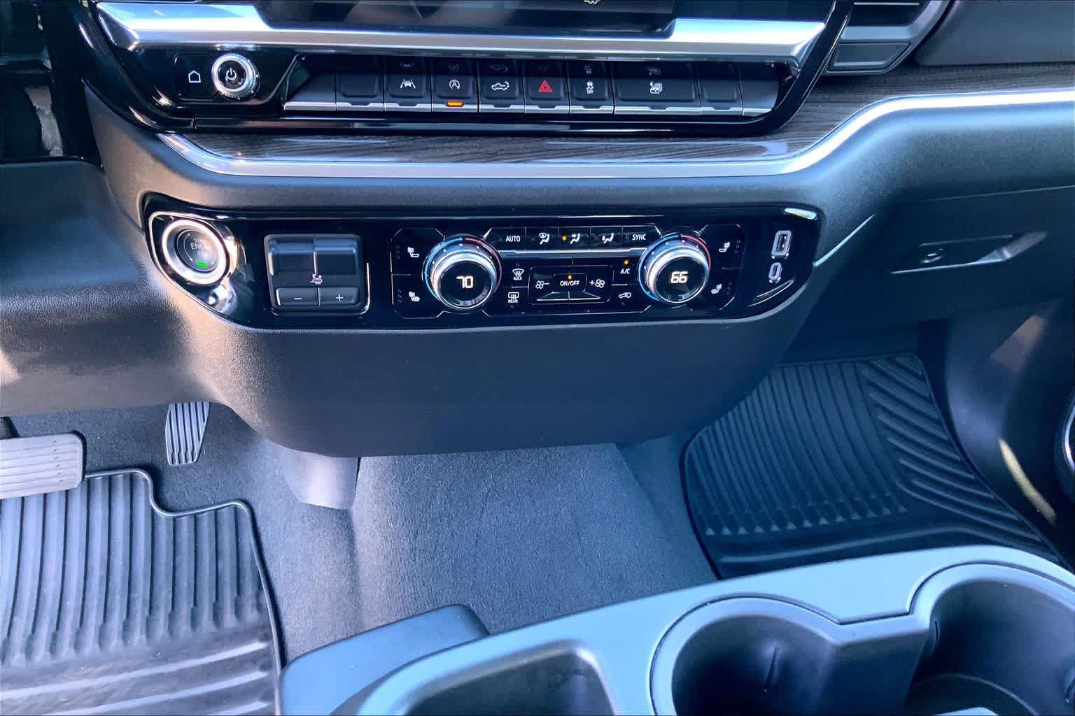 Certified 2025 GMC Sierra 1500 Elevation AWD/4WD image 32