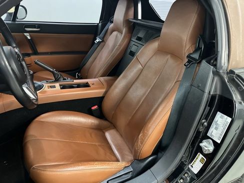 Used 2007 MAZDA MX-5 Miata Grand Touring image 5