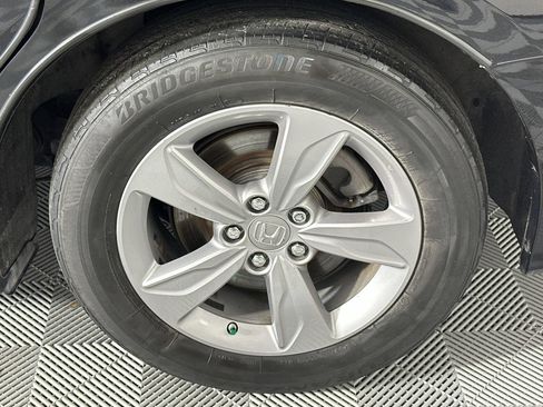 Used 2019 Honda Odyssey EX image 10