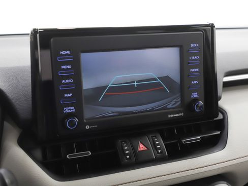 Used 2022 Toyota RAV4 XLE Premium image 28