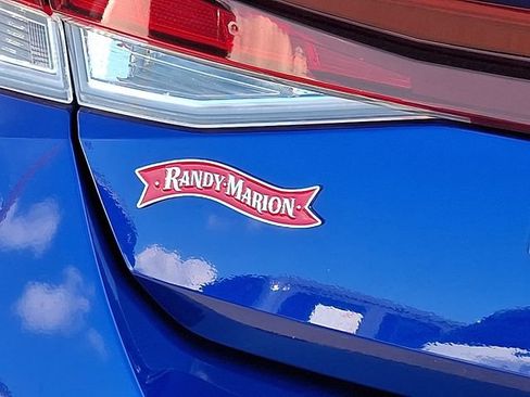 Used 2023 Hyundai Elantra SEL FWD image 25