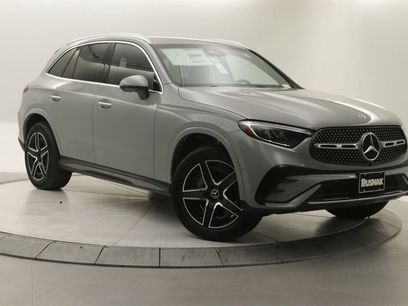 New 2025 Mercedes-Benz GLC 300