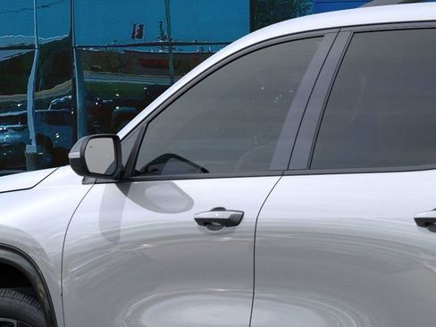 New 2026 Chevrolet Traverse RS image 12