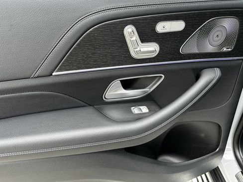 Certified 2024 Mercedes-Benz GLS 580 4MATIC image 26