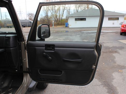 Used 2004 Jeep Wrangler SE w/ Ecco Tire & Wheel Group image 25