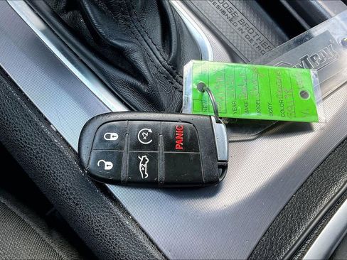 Used 2020 Dodge Charger Scat Pack image 35