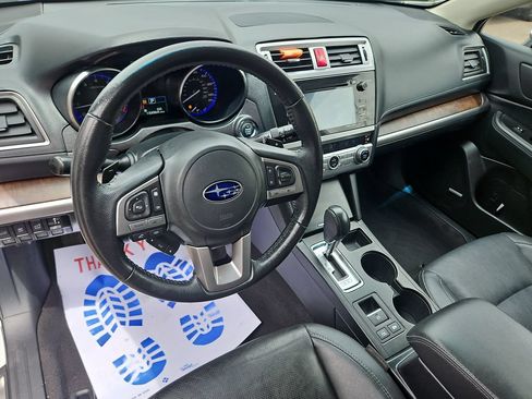 Used 2016 Subaru Outback 2.5i Limited AWD/4WD image 12