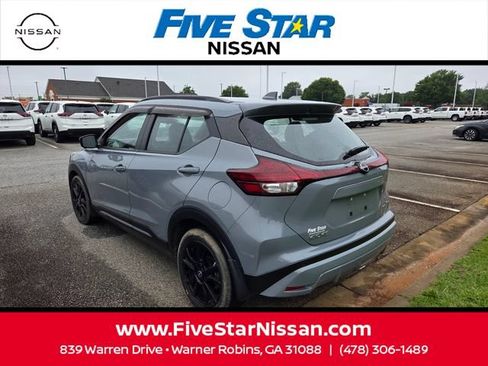 Used 2024 Nissan Kicks SR FWD image 6