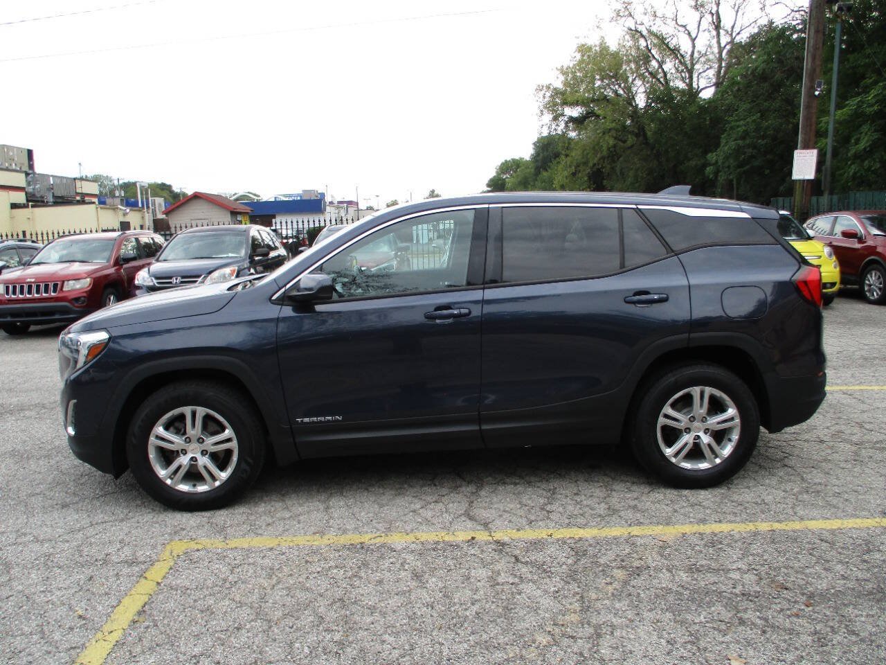 Used 2018 GMC Terrain SLE AWD/4WD image 11