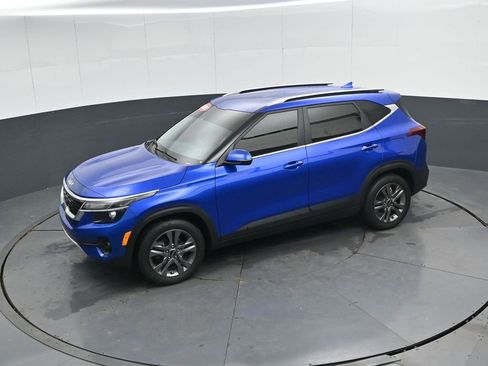 Used 2023 Kia Seltos S w/ Navigation Package image 45