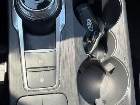 Used 2025 Ford Escape ST-Line FWD image 15