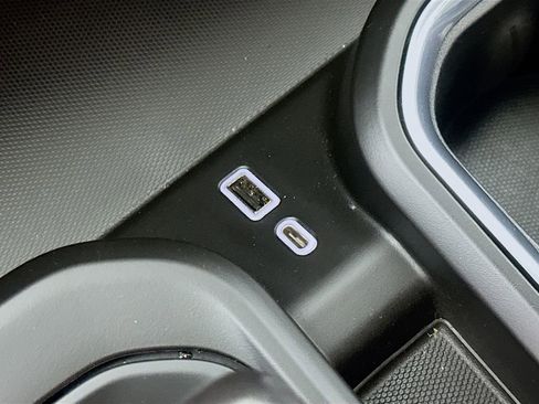 Used 2022 GMC Sierra 1500 Denali image 30