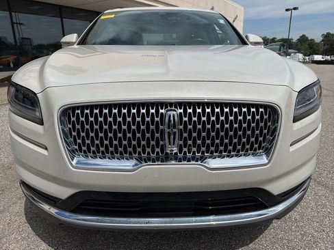 Used 2023 Lincoln Nautilus Reserve w/ Equipment Group 201A AWD/4WD image 13