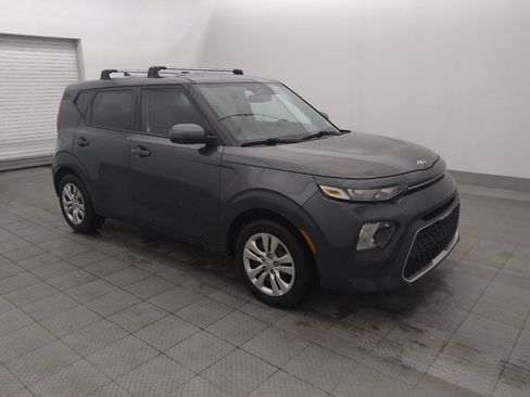 Used 2021 Kia Soul LX FWD image 11