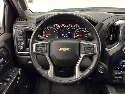 Used 2022 Chevrolet Silverado 1500 LTZ w/ LTZ Premium Package image 24