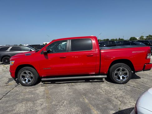 Used 2022 RAM 1500 Big Horn AWD/4WD image 9