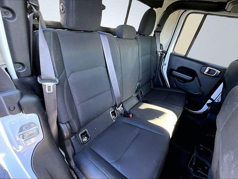 Used 2021 Jeep Gladiator Sport AWD/4WD image 28
