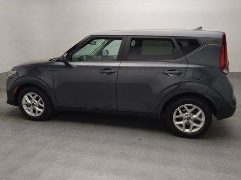 Used 2021 Kia Soul S FWD image 3