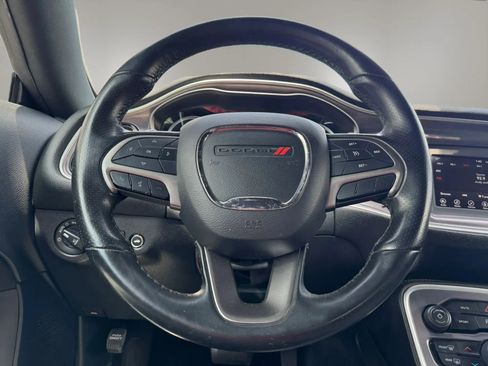 Used 2019 Dodge Challenger R/T RWD image 16