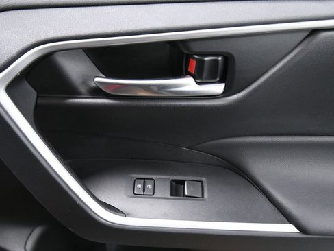 Certified 2025 Toyota RAV4 XLE image 26