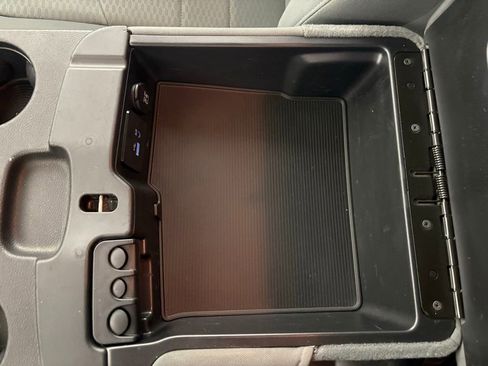 Used 2017 RAM 1500 Tradesman w/ Popular Equipment Group AWD/4WD image 32