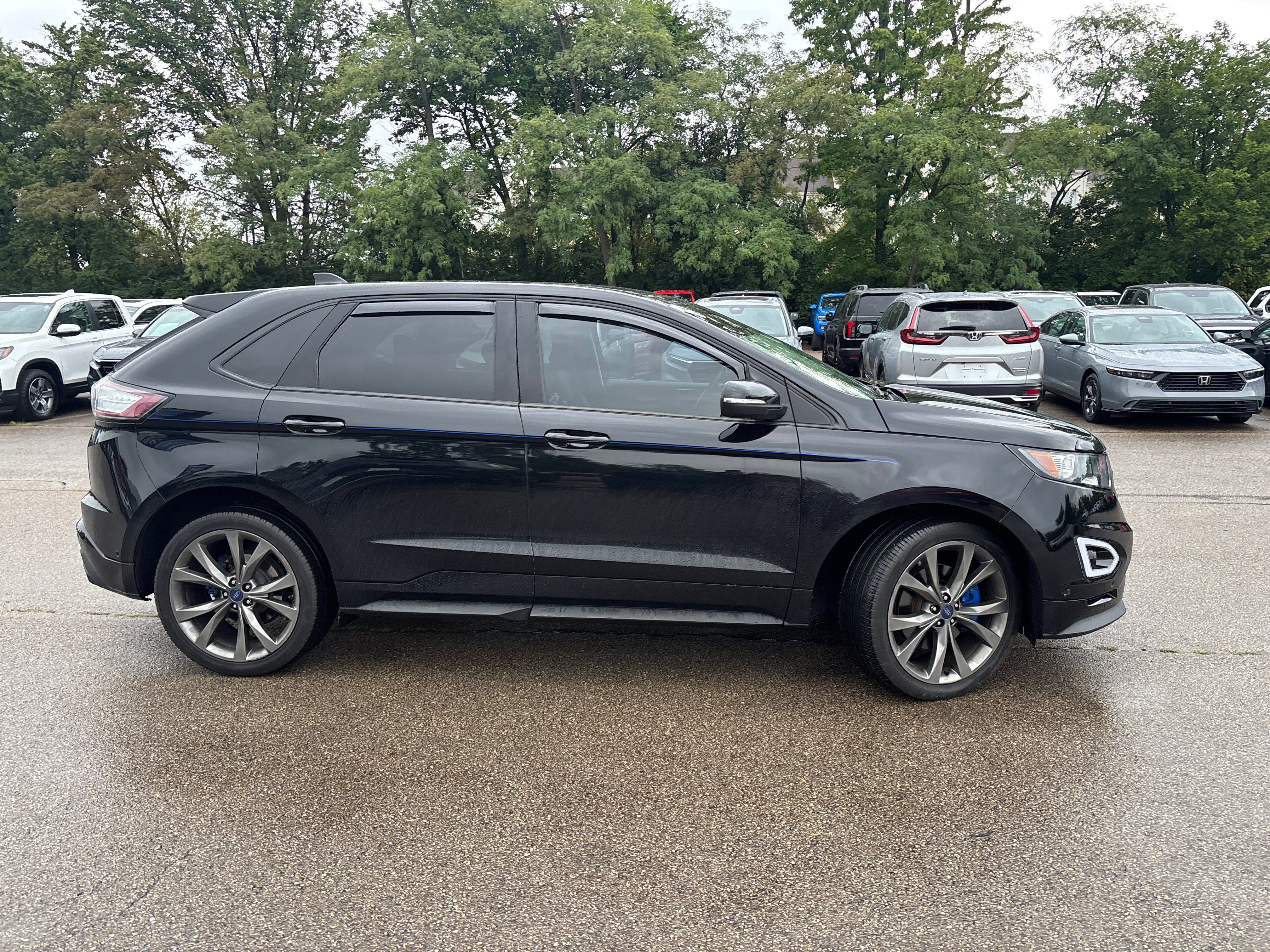 Used 2018 Ford Edge Sport w/ Equipment Group 401A AWD/4WD image 23