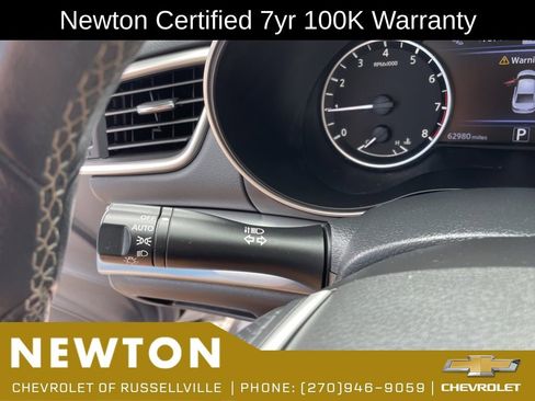 Used 2022 Nissan Maxima SV w/ Floor Mat Group FWD image 15