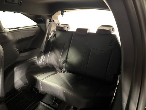 Used 2025 Toyota Sienna XSE w/ XSE Premium Package AWD/4WD image 25