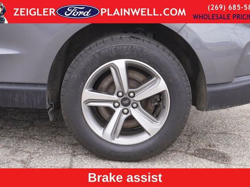 Used 2024 Ford Edge SEL w/ Convenience Package image 9