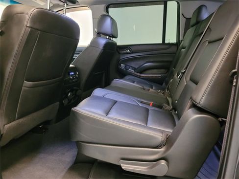 Used 2020 GMC Yukon XL SLT w/ Open Road Package image 12