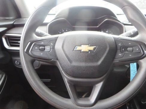 Used 2022 Chevrolet TrailBlazer LS FWD image 55