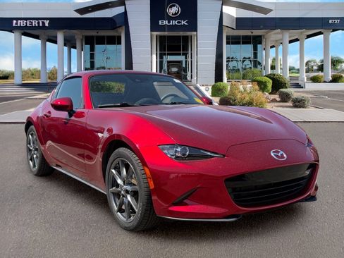 Used 2020 MAZDA MX-5 Miata RF Grand Touring RWD image 2