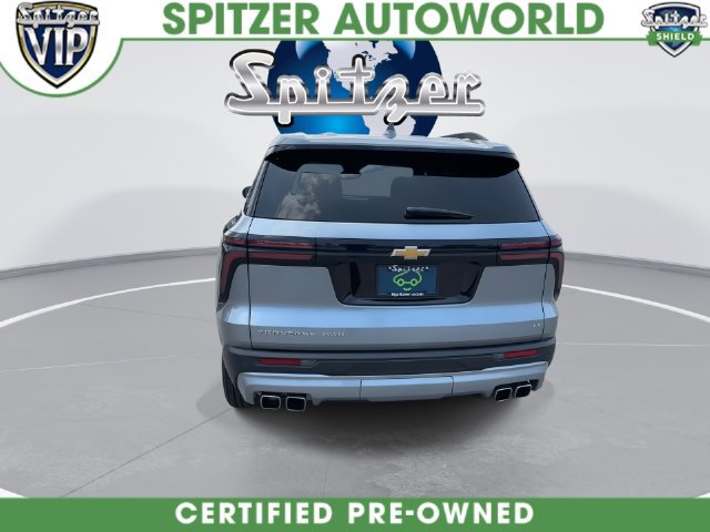 Used 2024 Chevrolet Traverse LT AWD/4WD image 9