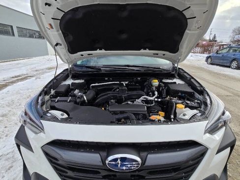 Used 2025 Subaru Outback Limited image 38