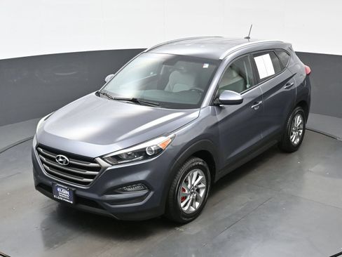 Used 2016 Hyundai Tucson SE w/ Option Group 02 FWD image 31