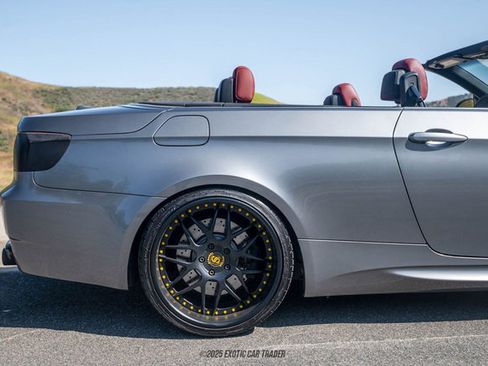 Used 2013 BMW M3 Convertible image 10