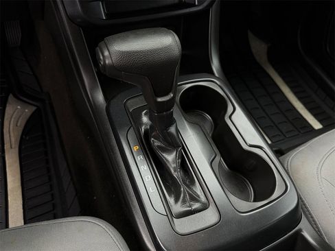 Used 2017 Chevrolet Colorado W/T w/ WT Convenience Package image 19