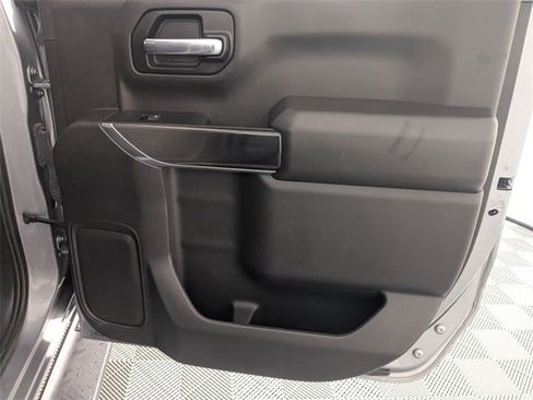 Certified 2023 Chevrolet Silverado 1500 Custom image 29