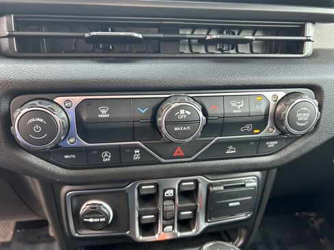 New 2026 Jeep Wrangler Sport image 17