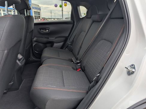 New 2026 Honda HR-V LX image 28