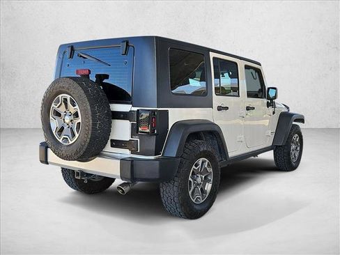 Used 2007 Jeep Wrangler Unlimited Rubicon w/ Dual Top Group AWD/4WD image 5