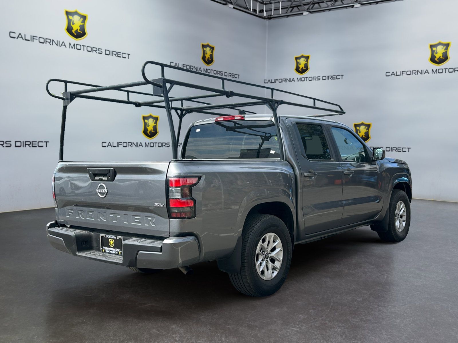 Used 2024 Nissan Frontier SV RWD image 5