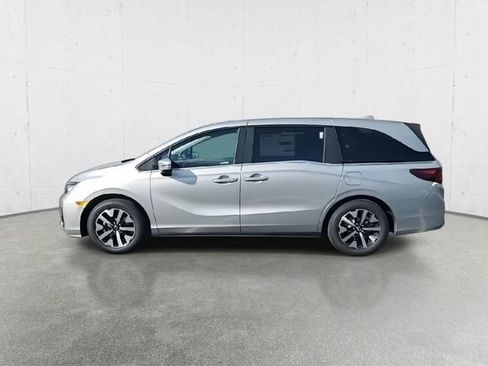 New 2026 Honda Odyssey EX-L image 6
