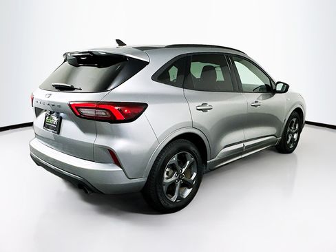 Used 2024 Ford Escape ST-Line FWD image 9