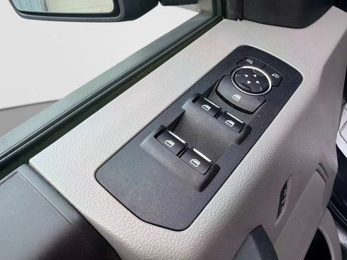Used 2019 Ford F150 XL w/ Equipment Group 101A Mid AWD/4WD image 19